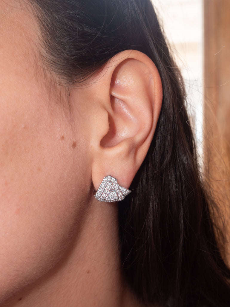 boucle d'oreilles calypso art deco lobe r blanc et diamants maison jeantet